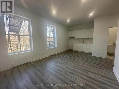 UNIT 2 - 82 KING STREET W Cobourg ON K9A2M3