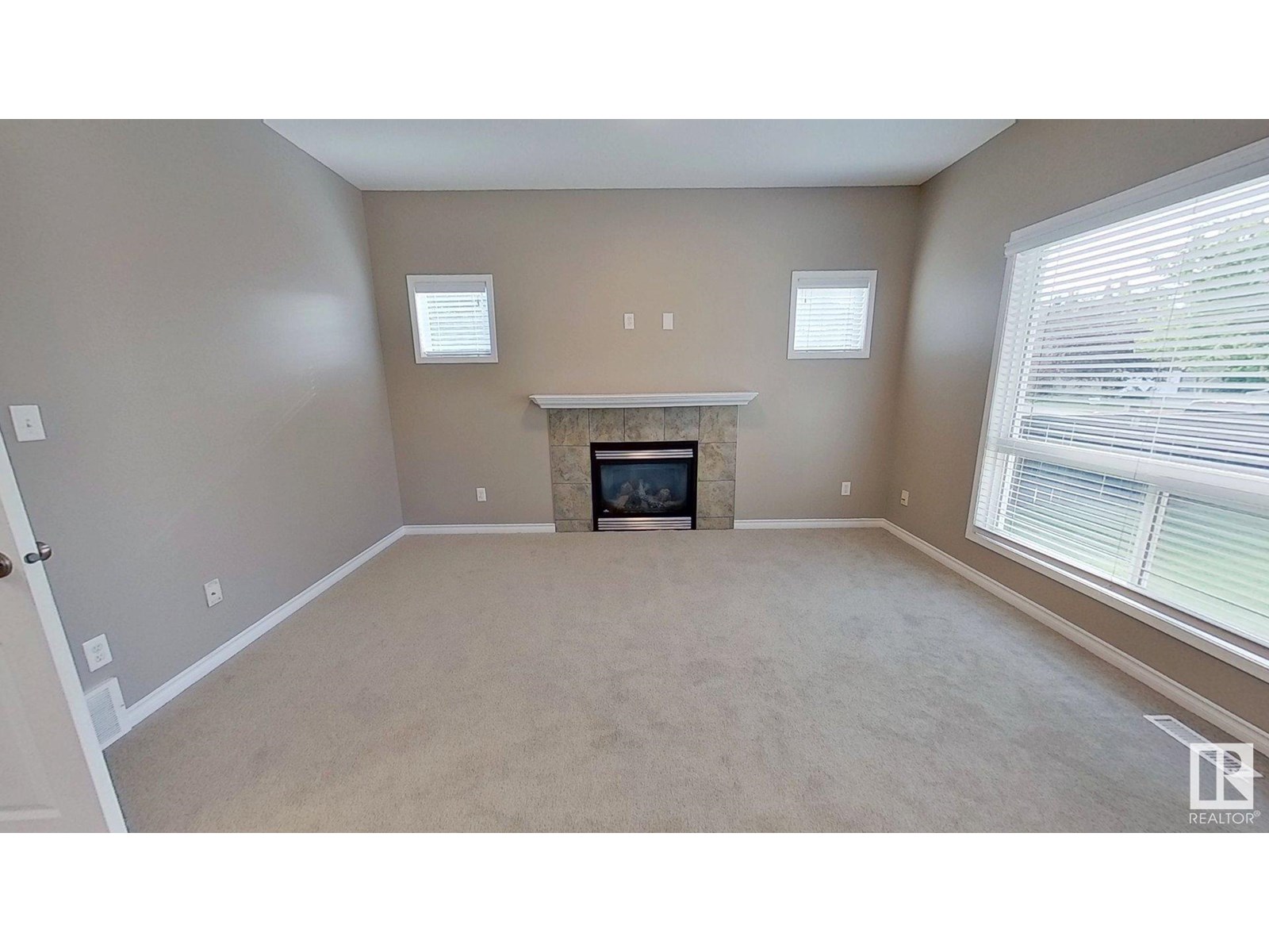 23 ELISTA CT