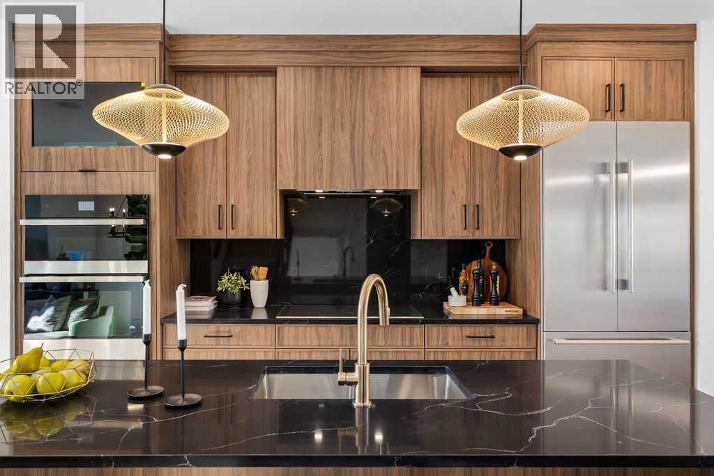 105 Heritage Boulevard