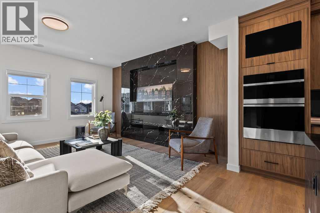 105 Heritage Boulevard