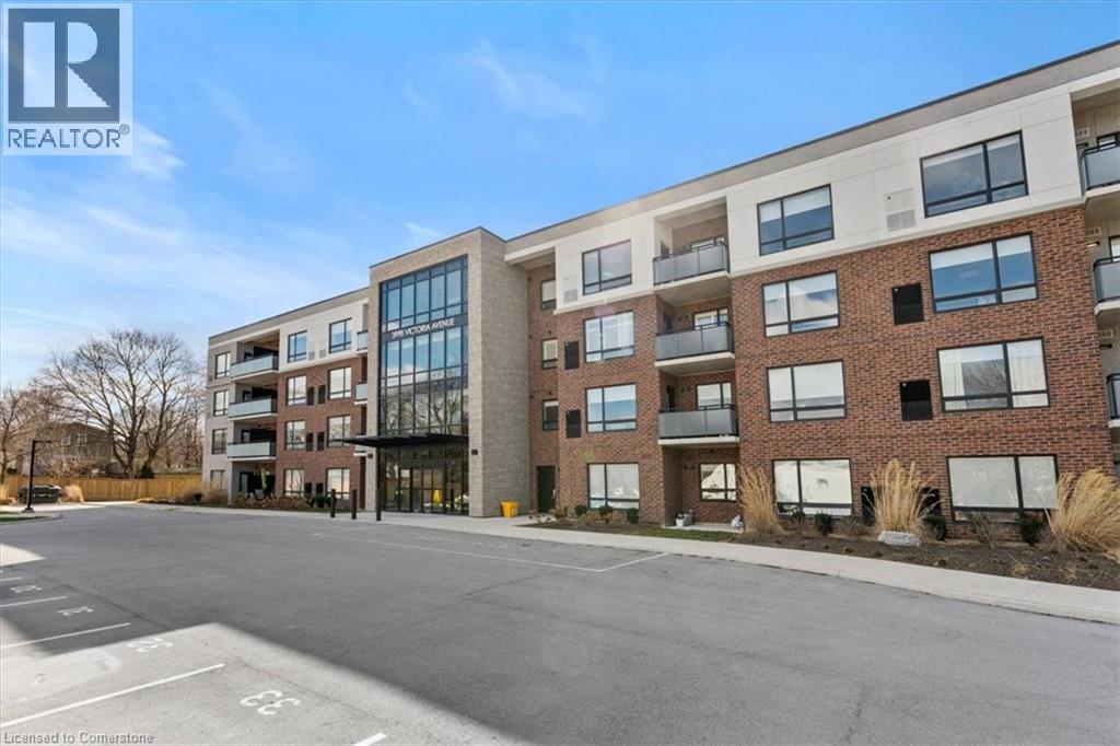 3998 VICTORIA Avenue Unit# 205