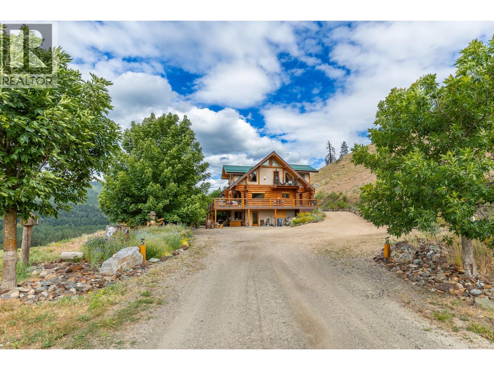 1225 Round Lake Road