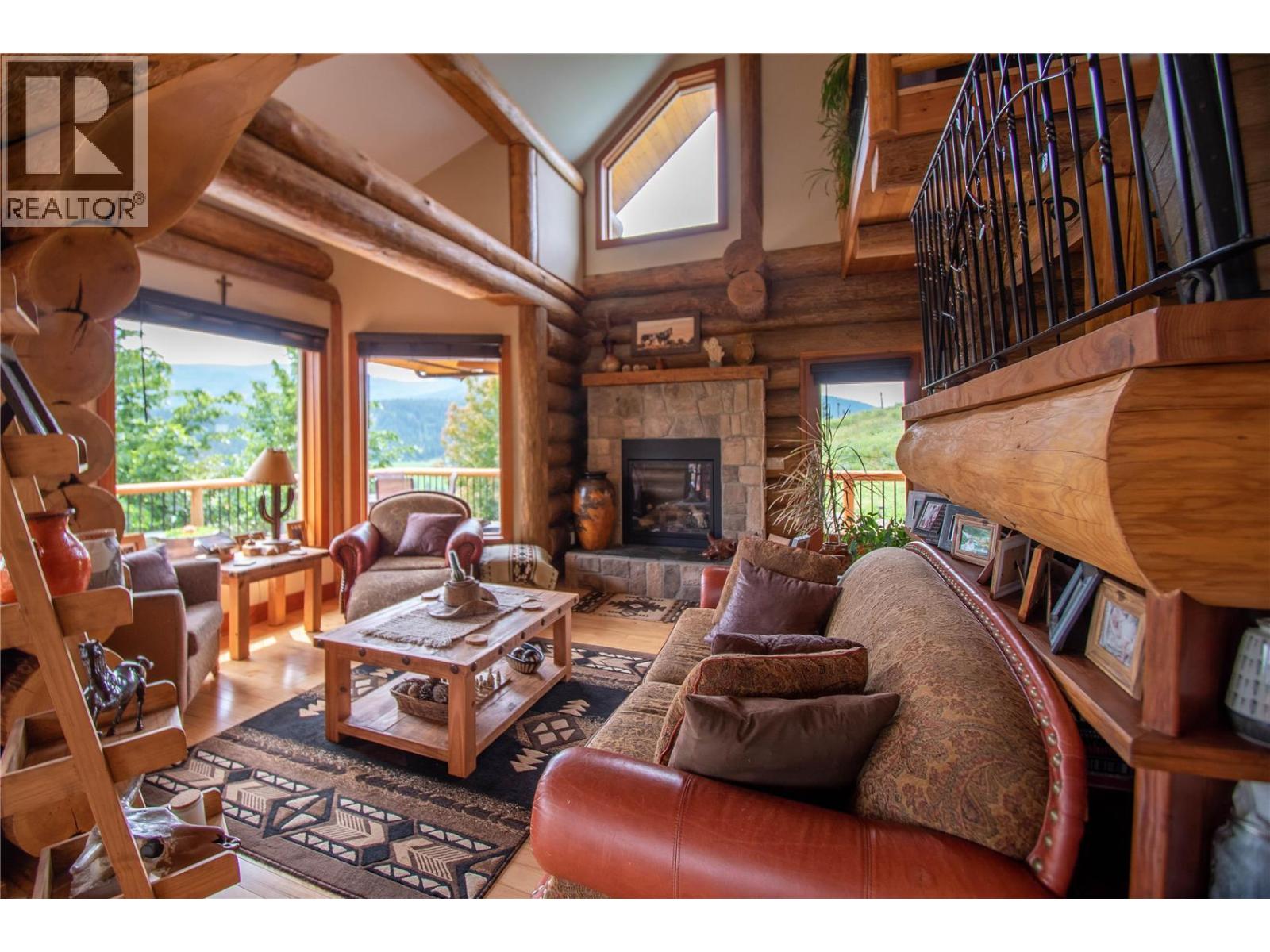 1225 Round Lake Road