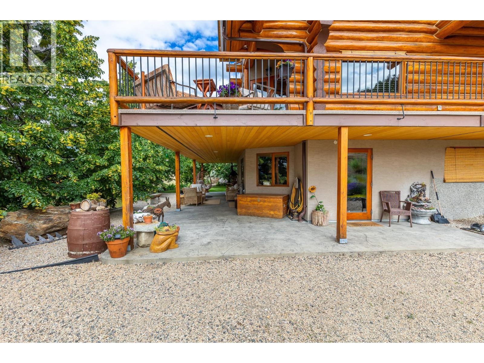 1225 Round Lake Road