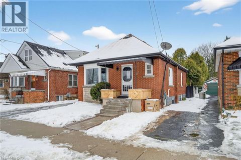 150 BRUCEDALE Avenue E Hamilton ON L9A1N6