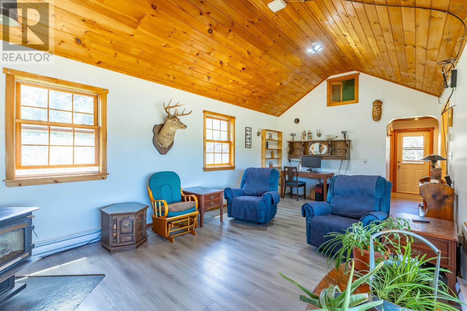 1202 Boutilier Branch Road