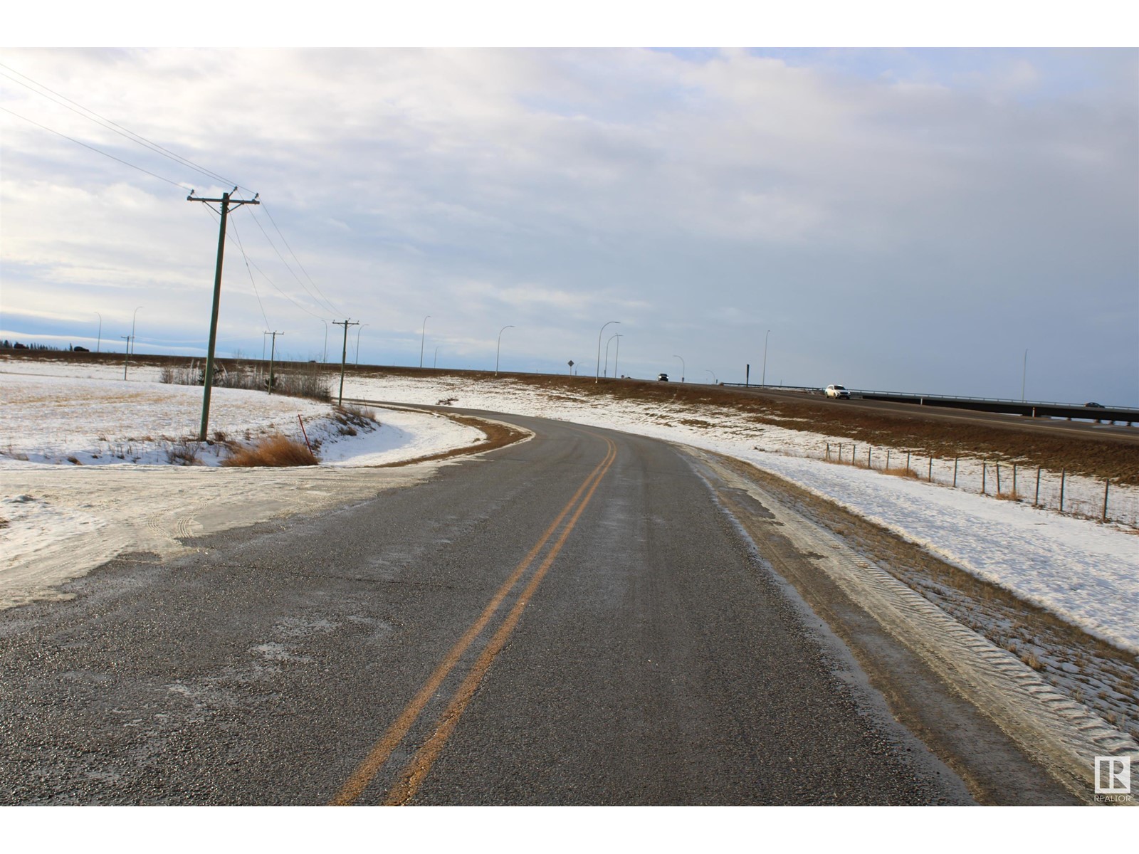28011 Hwy 16
