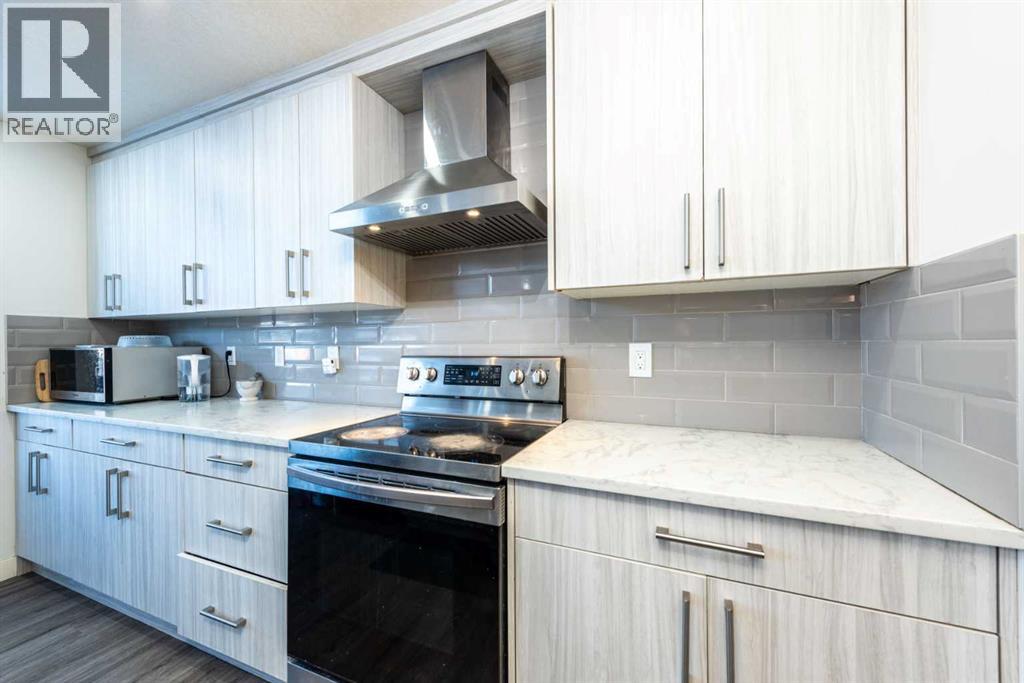 33 Marth's  Meadow Place NE