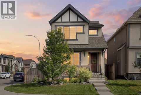 44 Marquis Link SE Calgary AB T3M1Z5