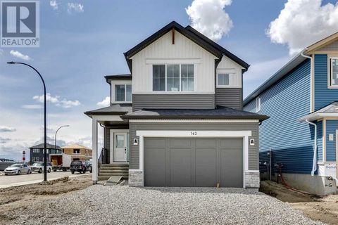 162 Clearwater Terrace Chestermere AB T1X3A4