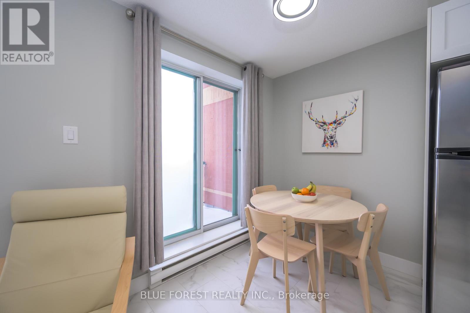 1105 - 76 BASE LINE ROAD W