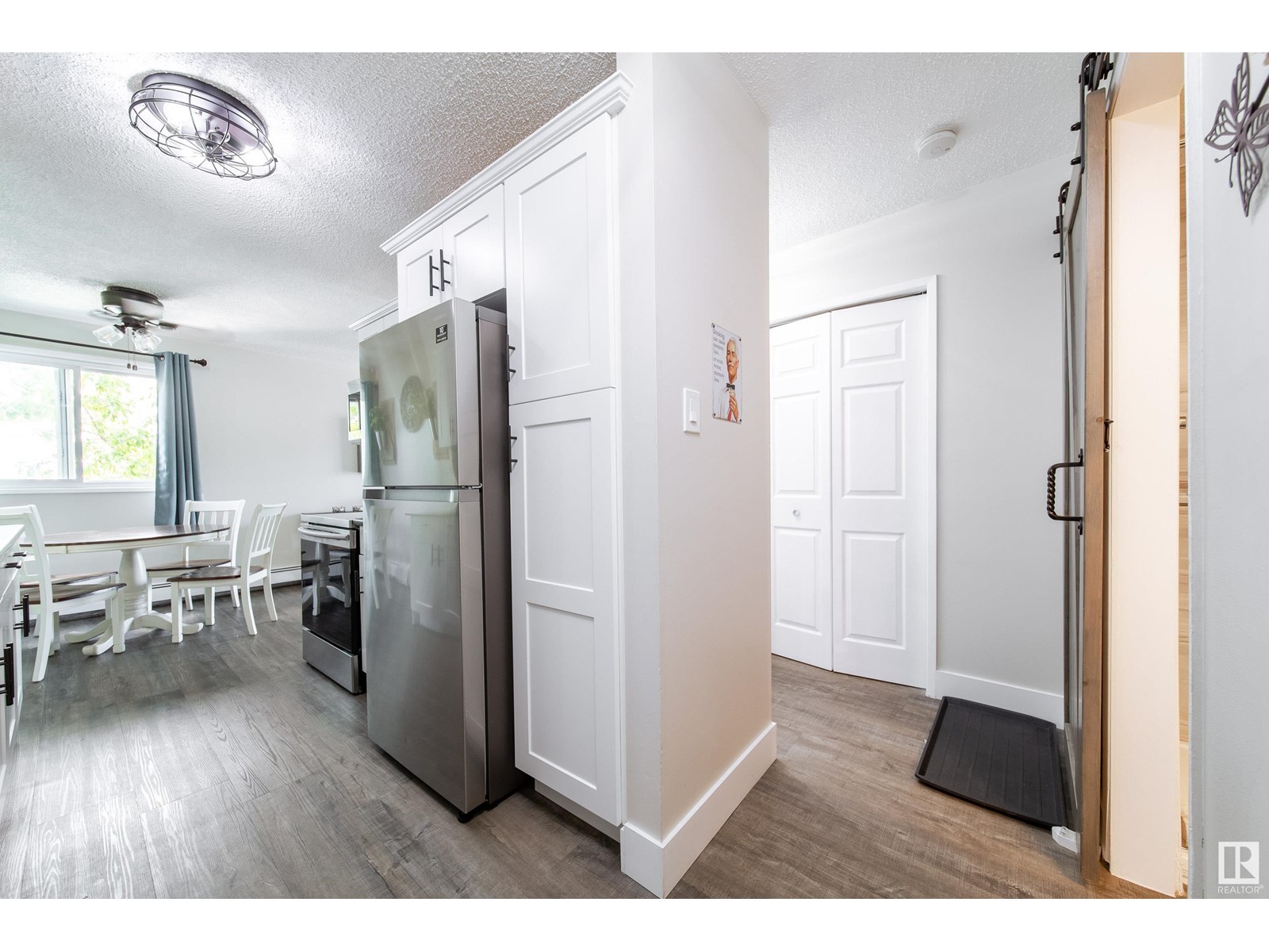 #303 10617 107 ST NW