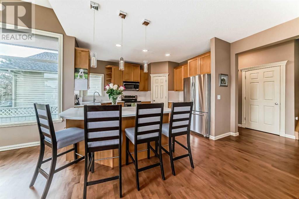 95 West Lakeview Passage