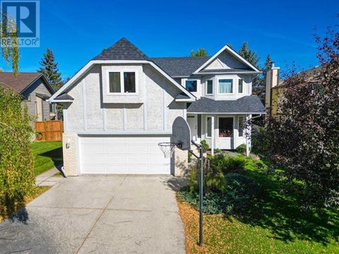 8 Edgeridge Way NW Calgary AB T3A4G8