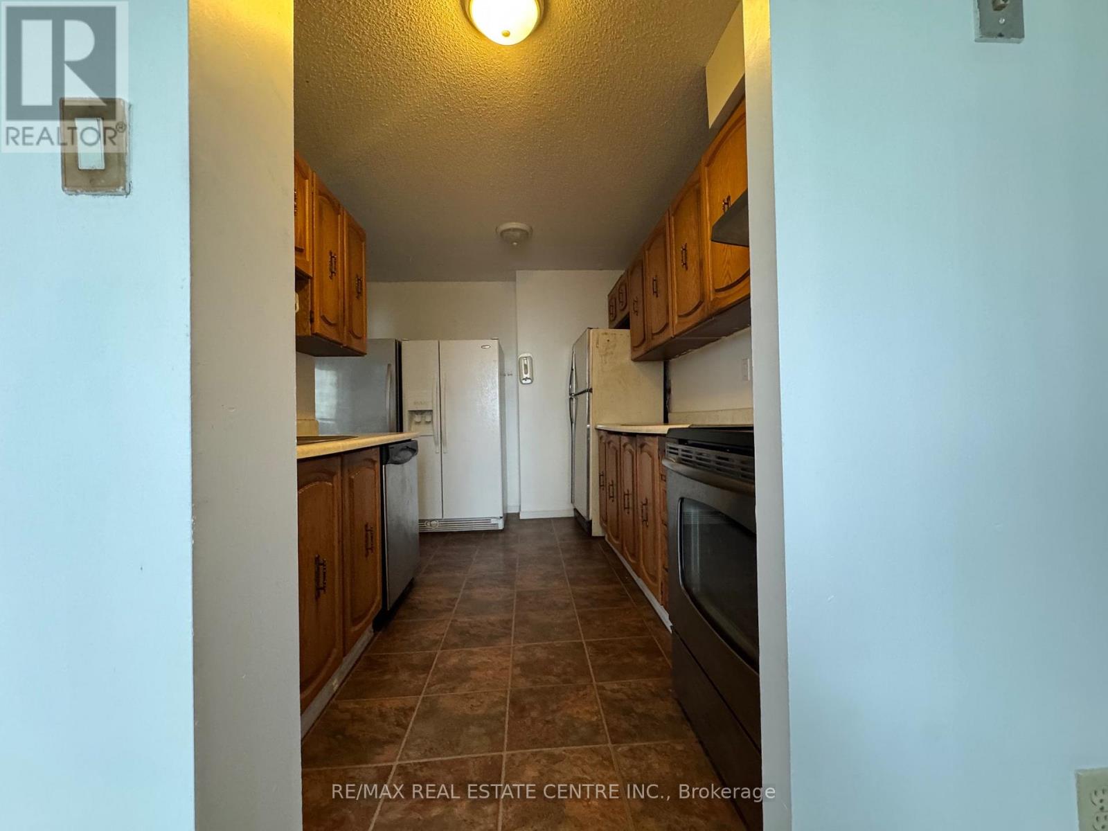 603 - 375 KING STREET N