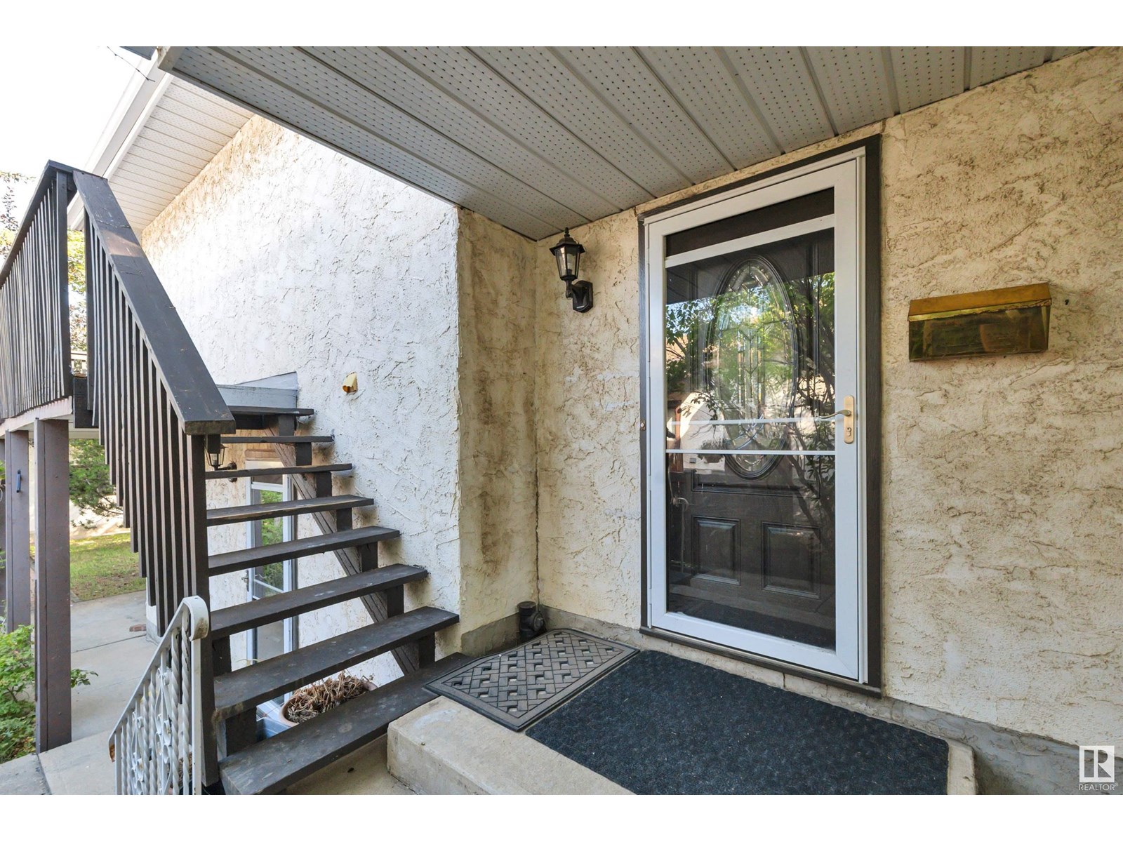 3940 62 ST NW