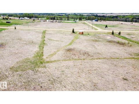 16 River Ridge ES Rural Wetaskiwin County AB T0C2V0