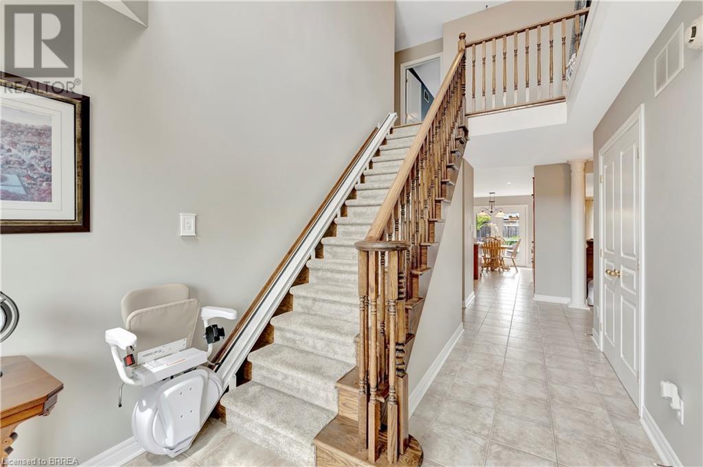 4 CARDINAL Lane