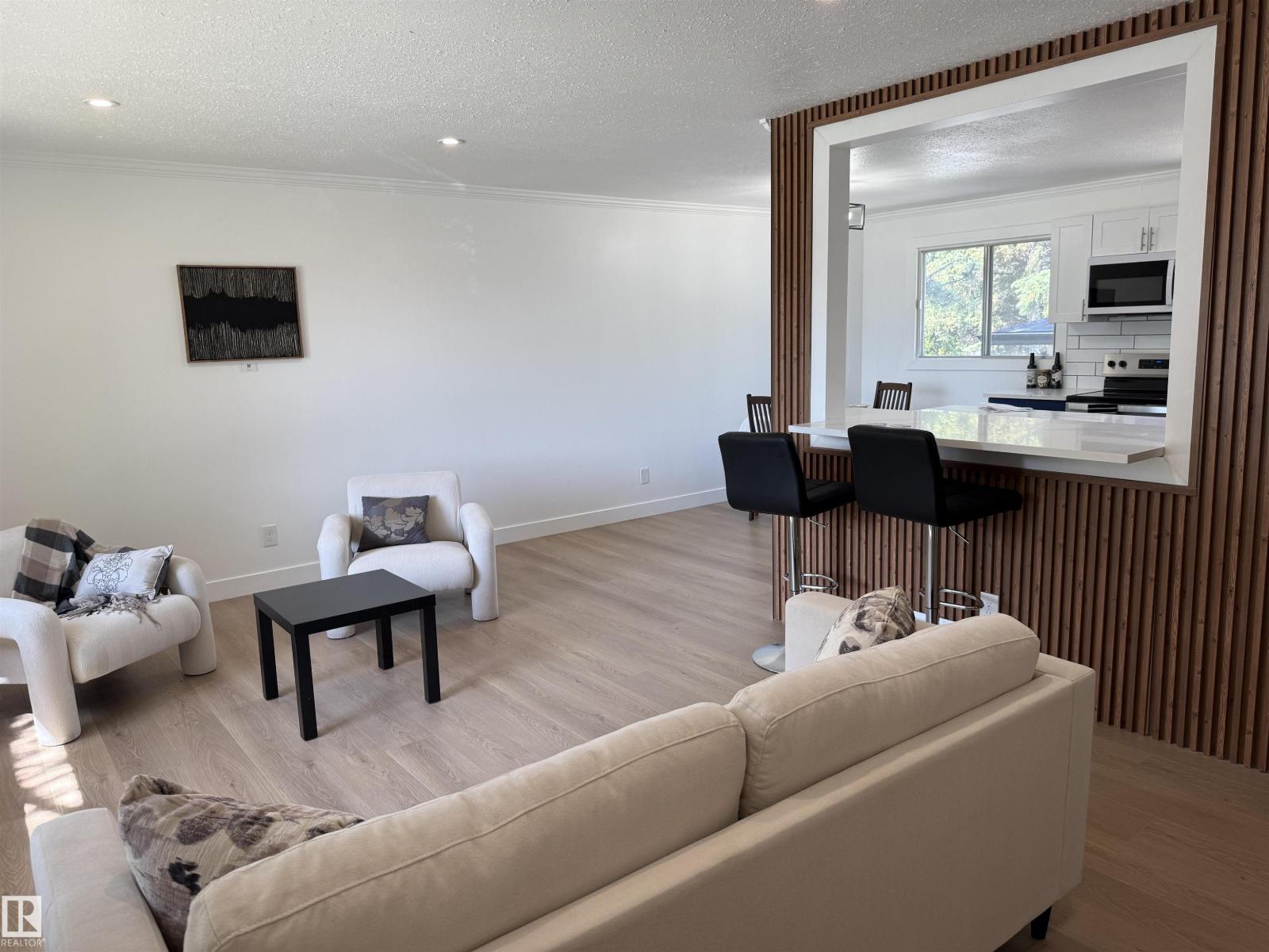 899 ALDER AV