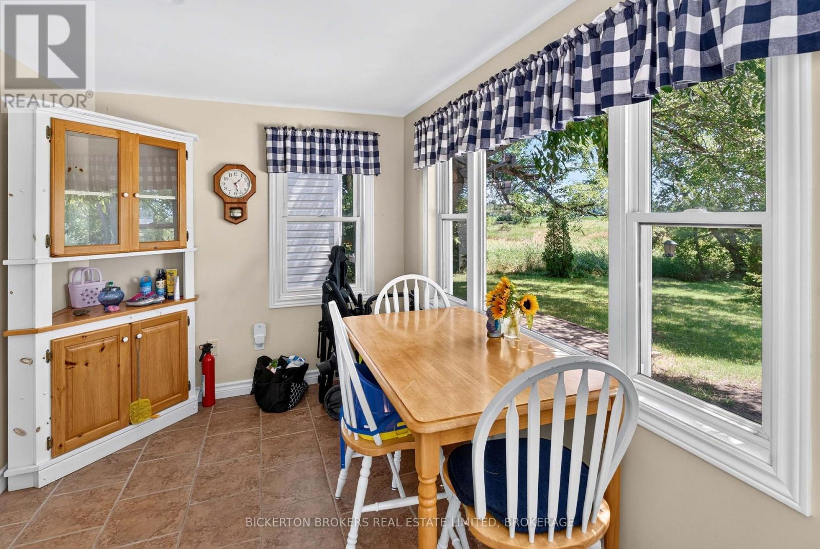 806 EDEN GROVE ROAD S