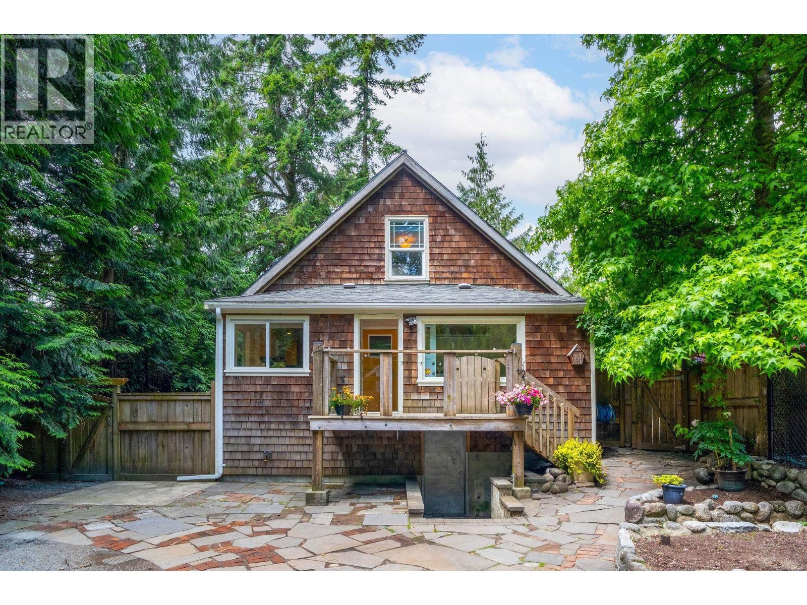 1075 GLADWIN DRIVE