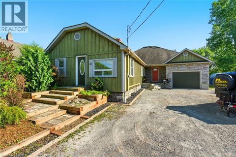 30 CECIL Street St. Catharines ON L2N4B2