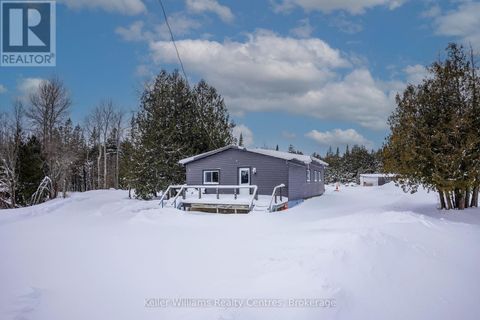 23 STOKES BAY ROAD Northern Bruce Peninsula ON N0H1W0
