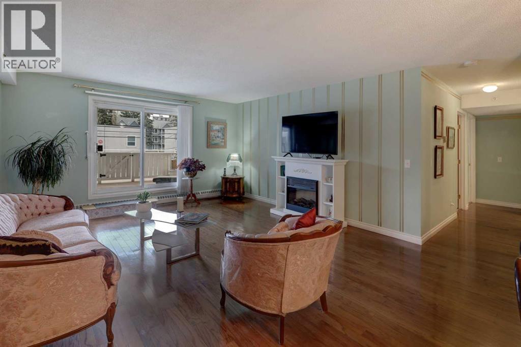 105, 1733 27 Avenue SW