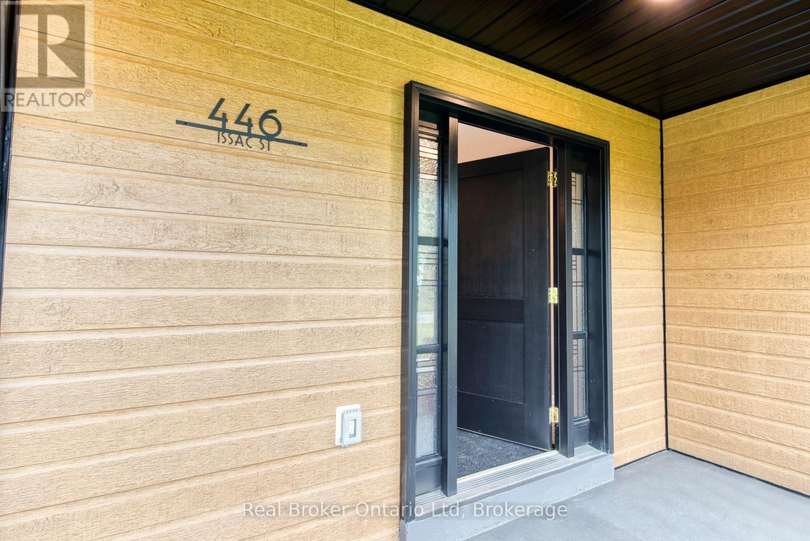 446 ISAAC STREET