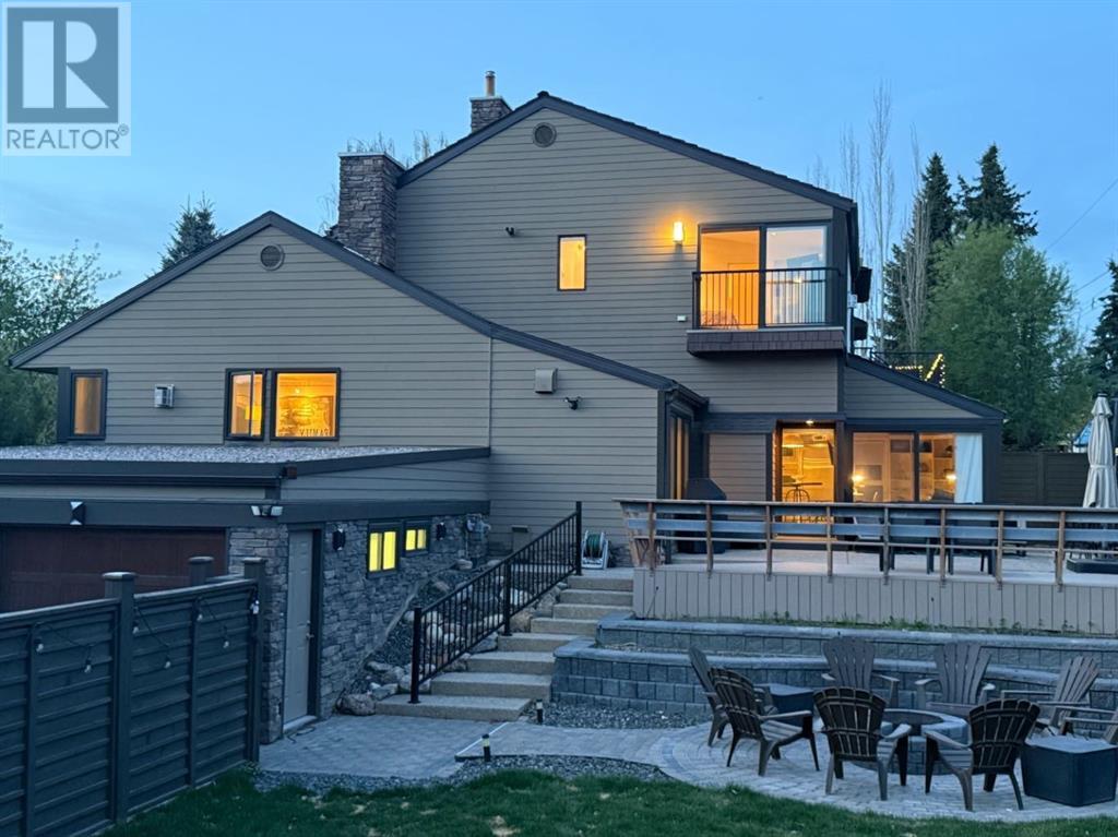 757 Alexander Crescent NW