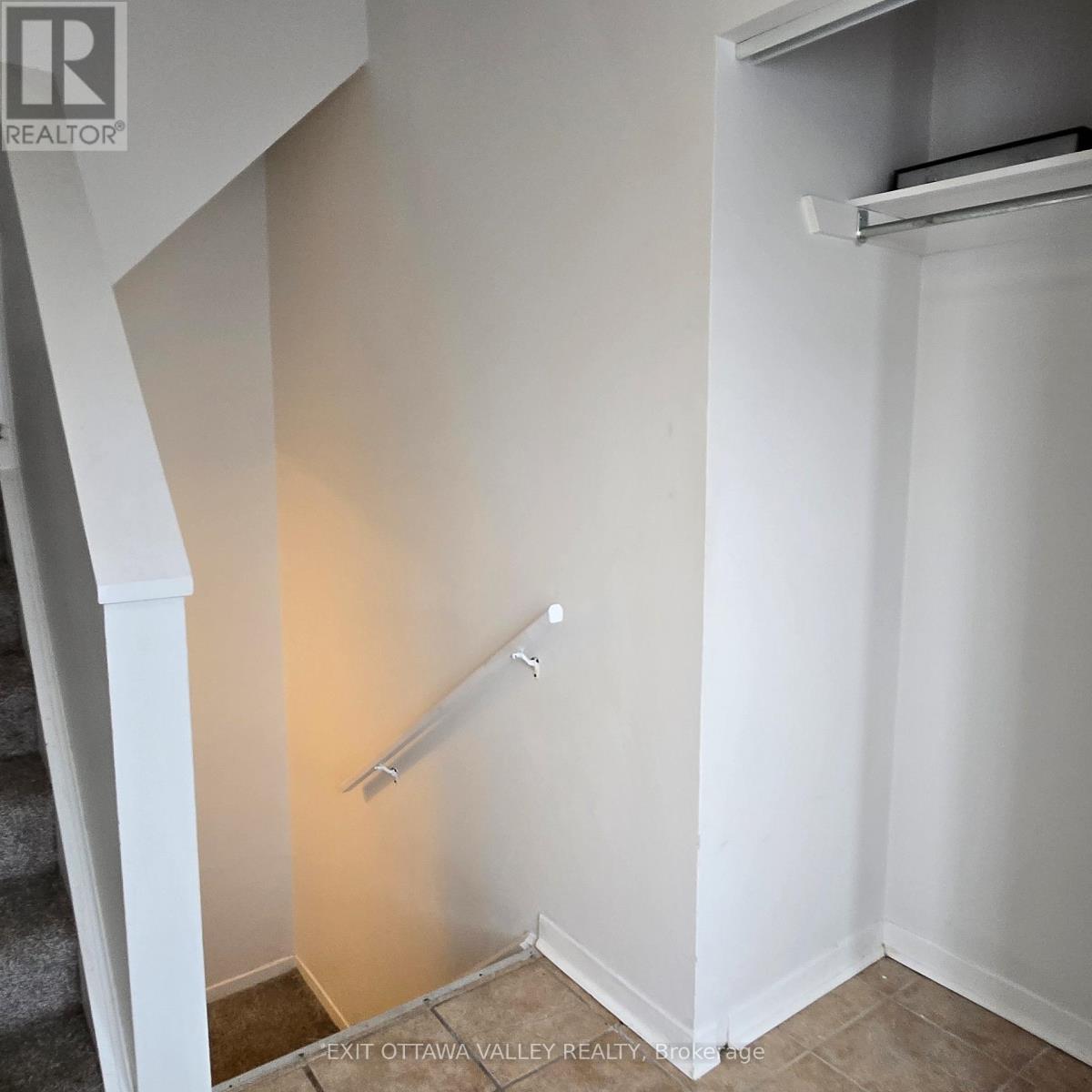 3 - 10 CHARLES STREET