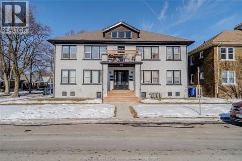 1516 Ontario STREET Windsor ON N9A4H3
