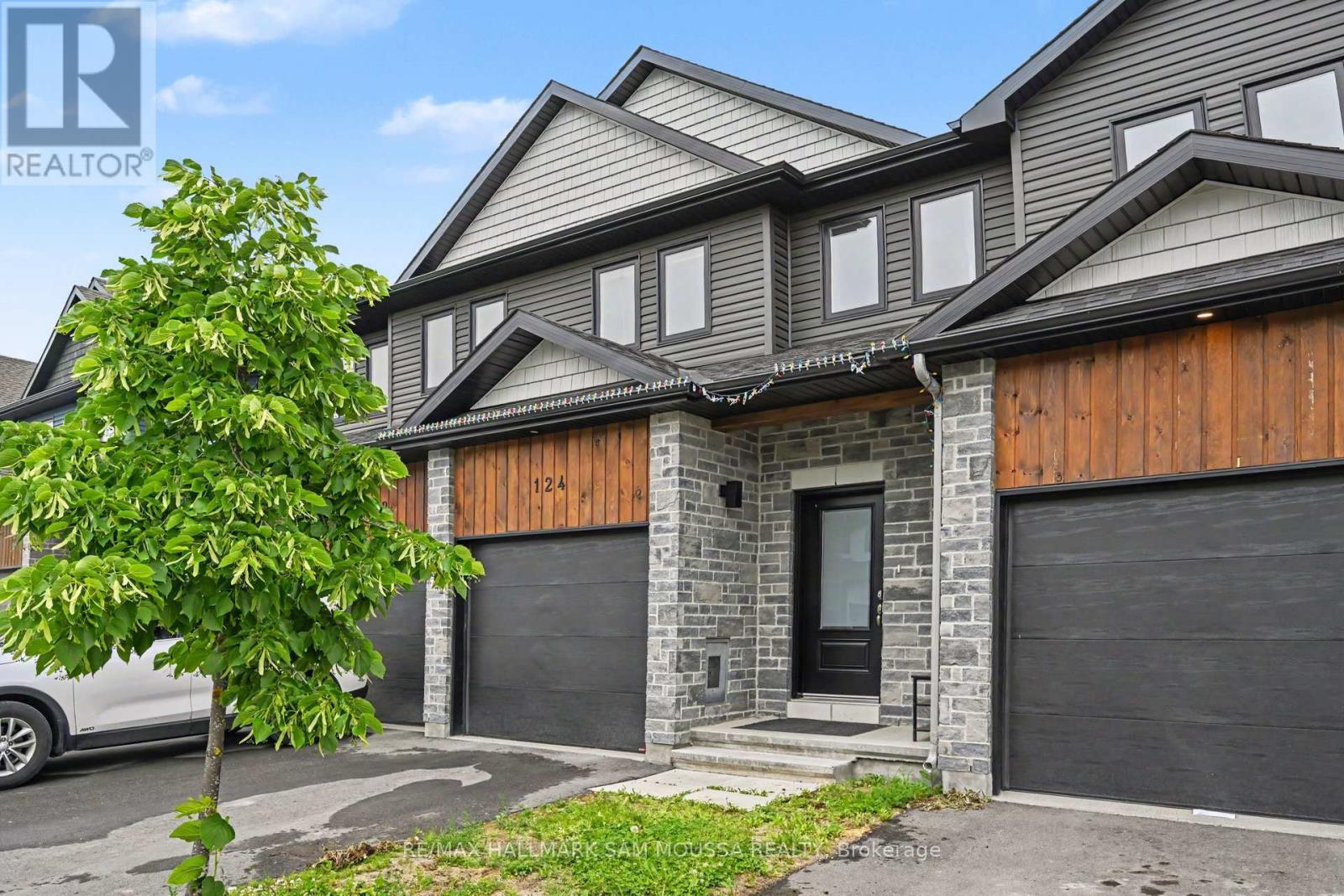 124 DOWDALL CIRCLE