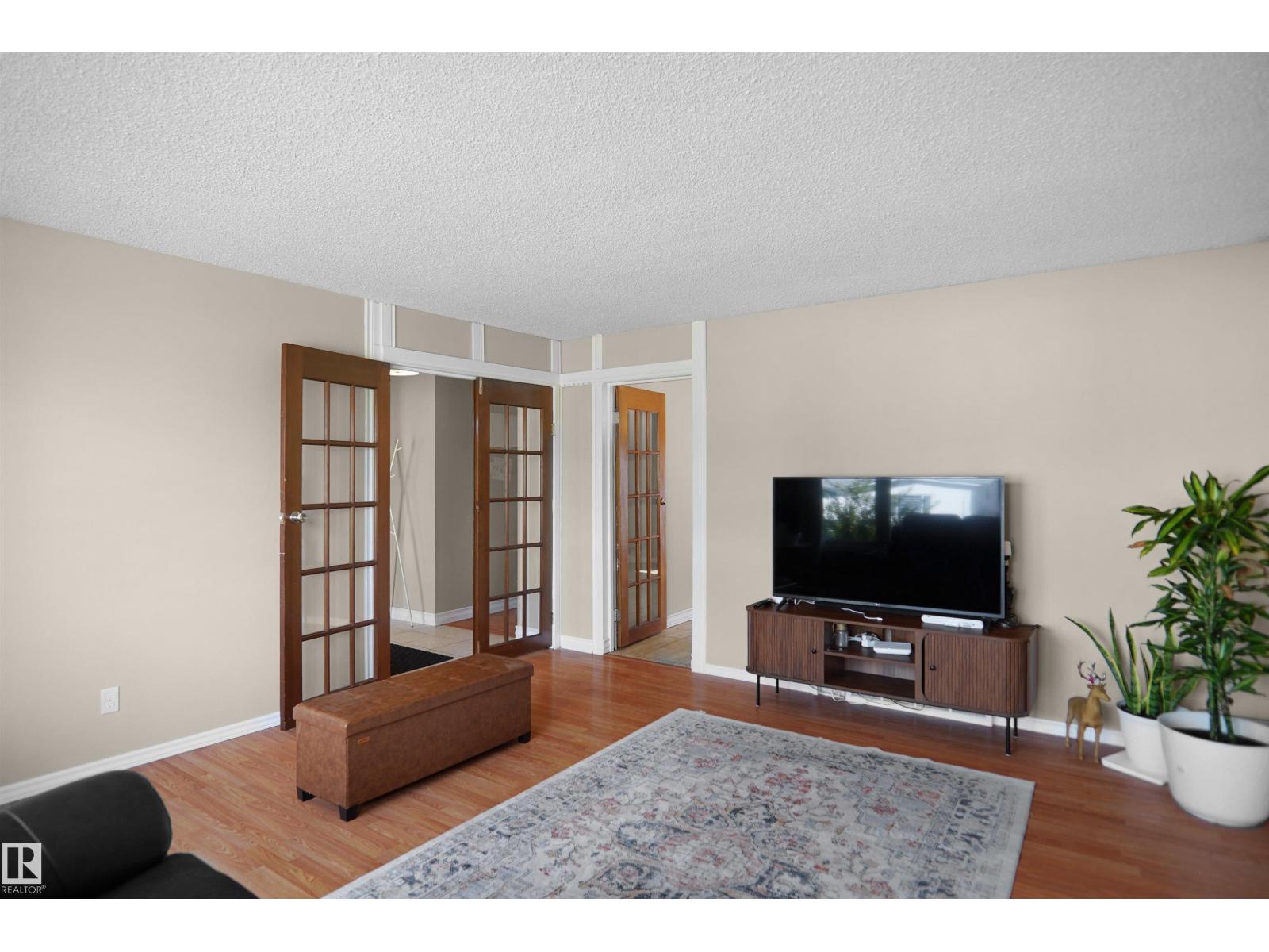 13524 26 ST NW