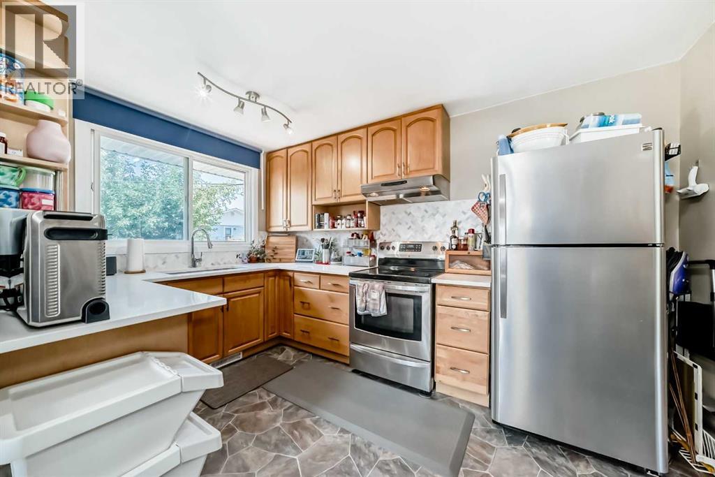 1611 Radisson Drive SE