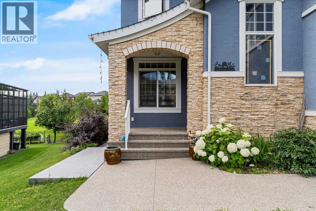 136 Stonemere Close