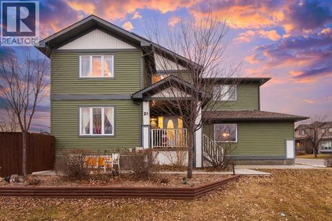 21 Mckinnon Street NW Langdon AB T0J1X2