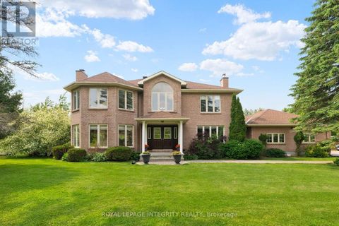 22 MARCHBROOK CIRCLE Ottawa ON K2W1A1