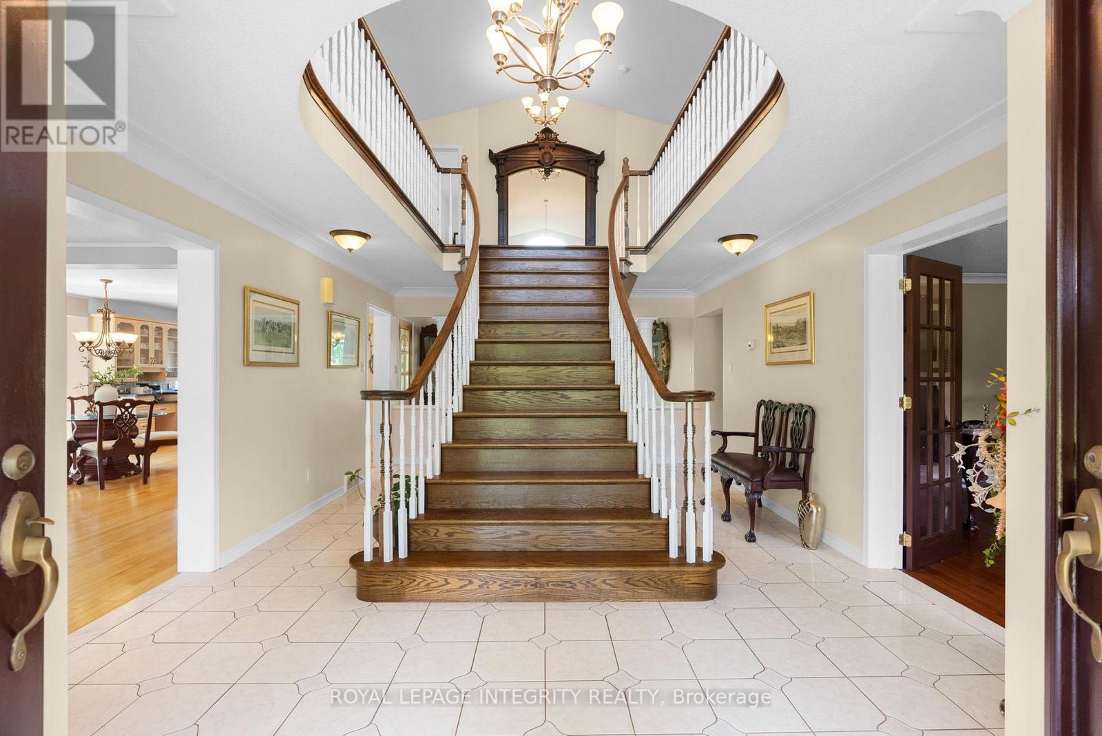 22 MARCHBROOK CIRCLE