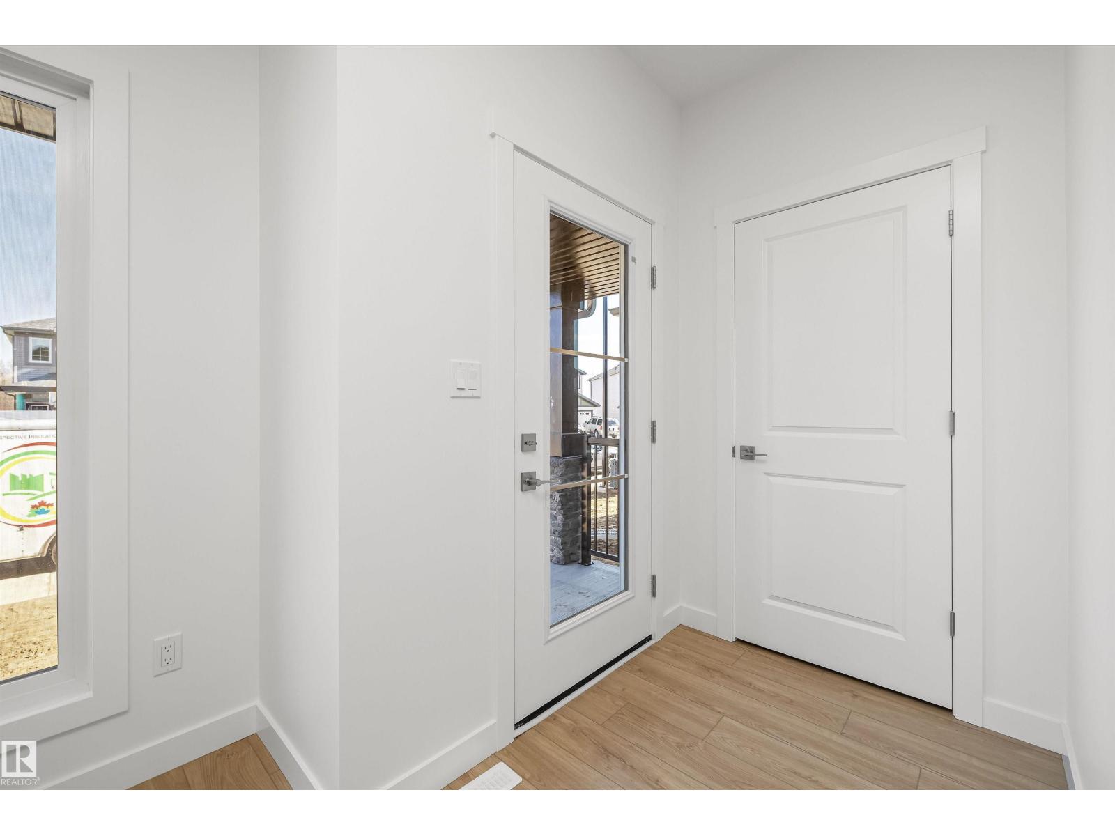 20627 43 AV NW