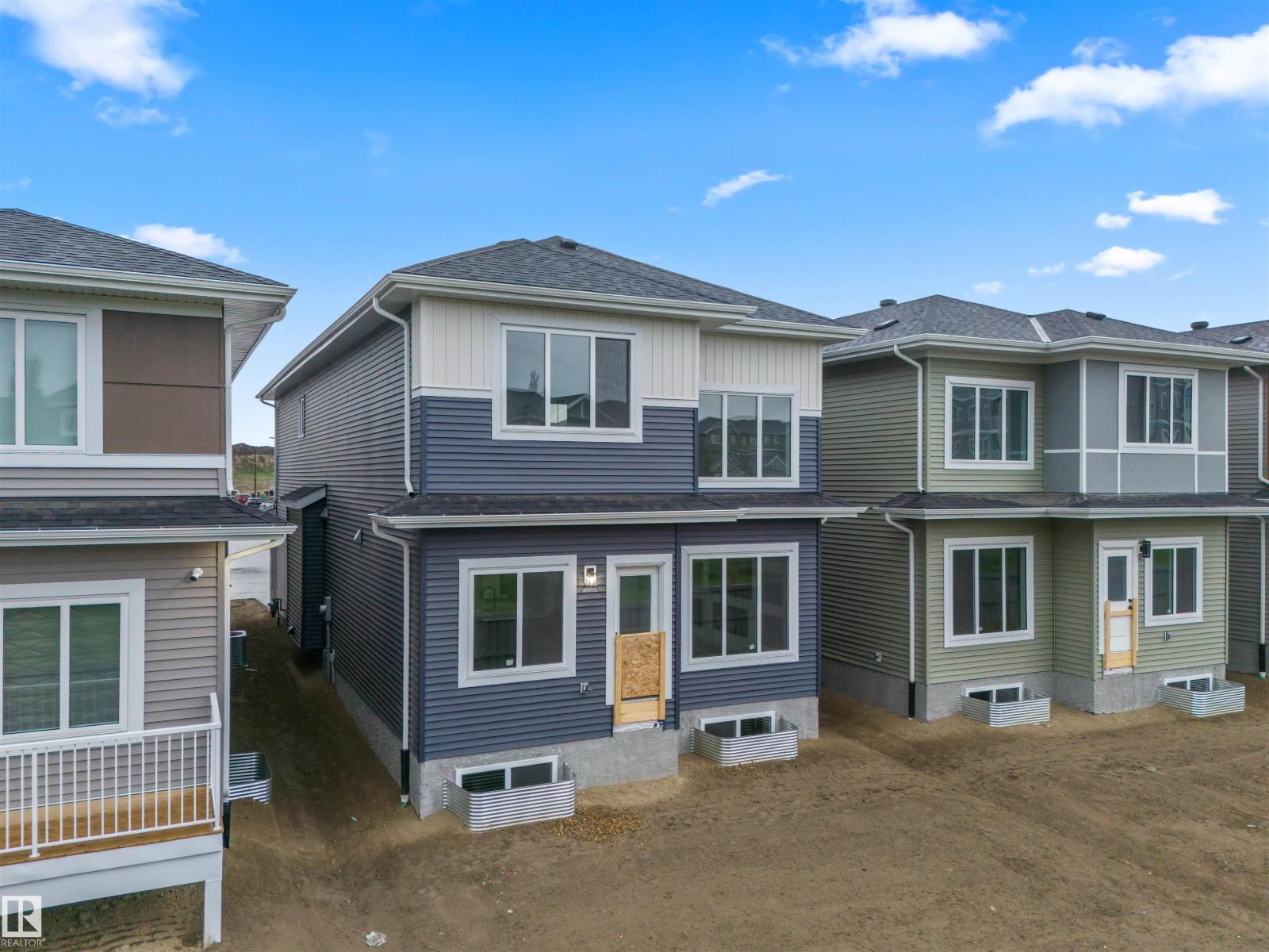 3164 MAGPIE WY NW