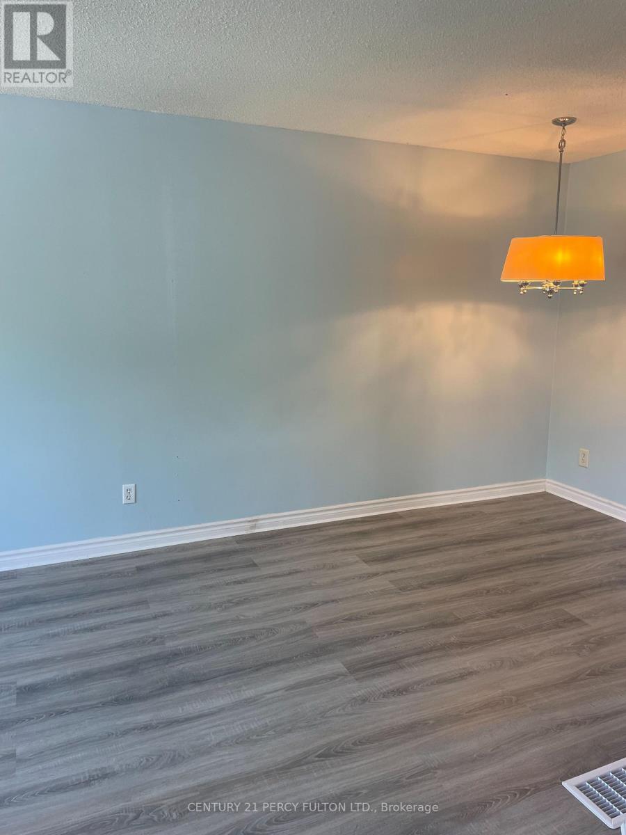 MAIN - 679 FROBISHER COURT