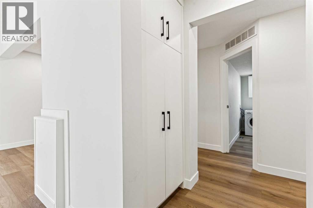 1101, 2520 Palliser Drive SW