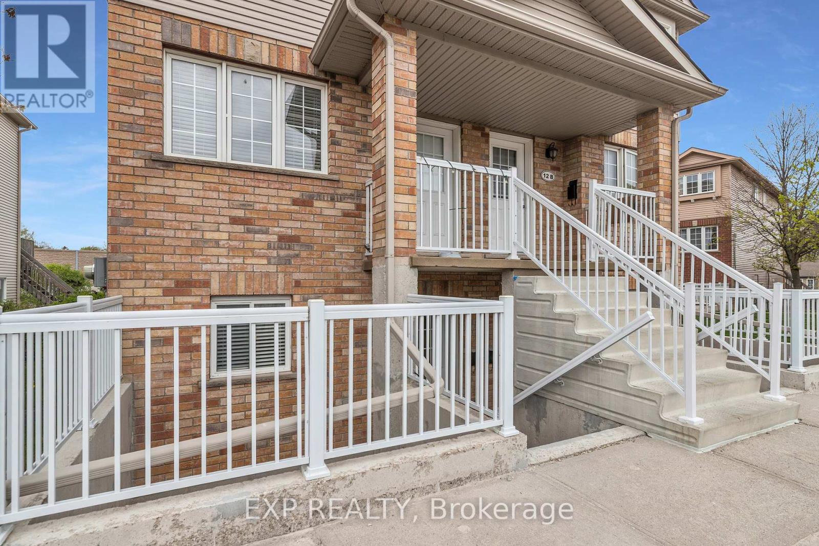 12C - 50 HOWE DRIVE