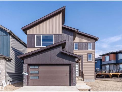 24 NORWYCK WAY Spruce Grove AB T7X3G5