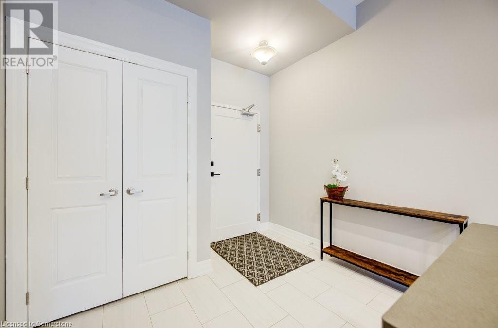 1880 GORDON Street Unit# 109