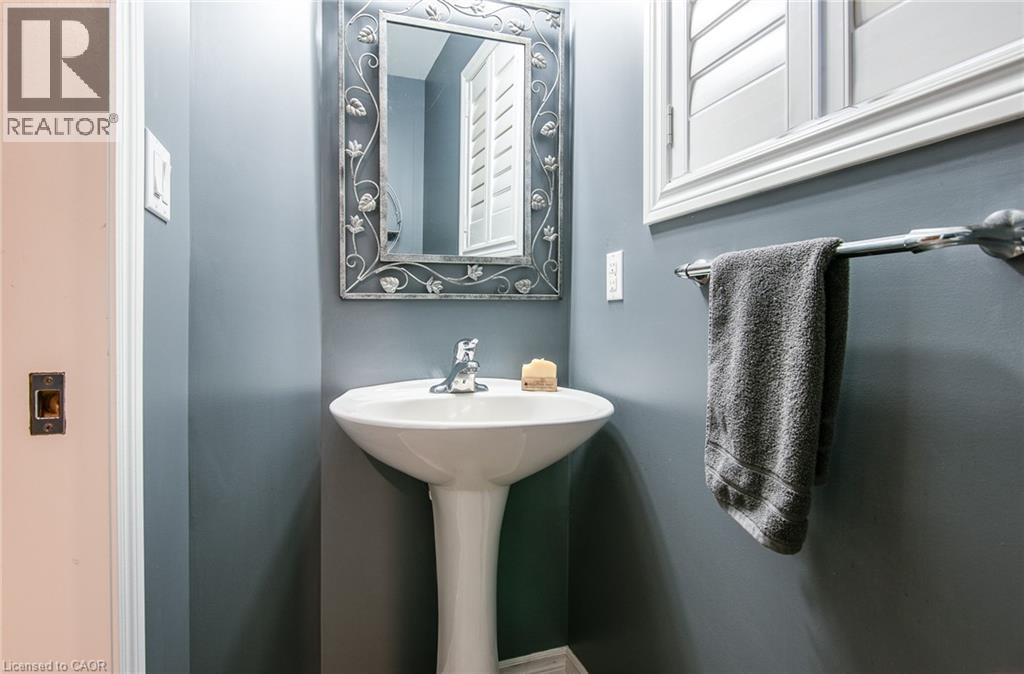 105 CAPTAIN MCCALLUM Drive