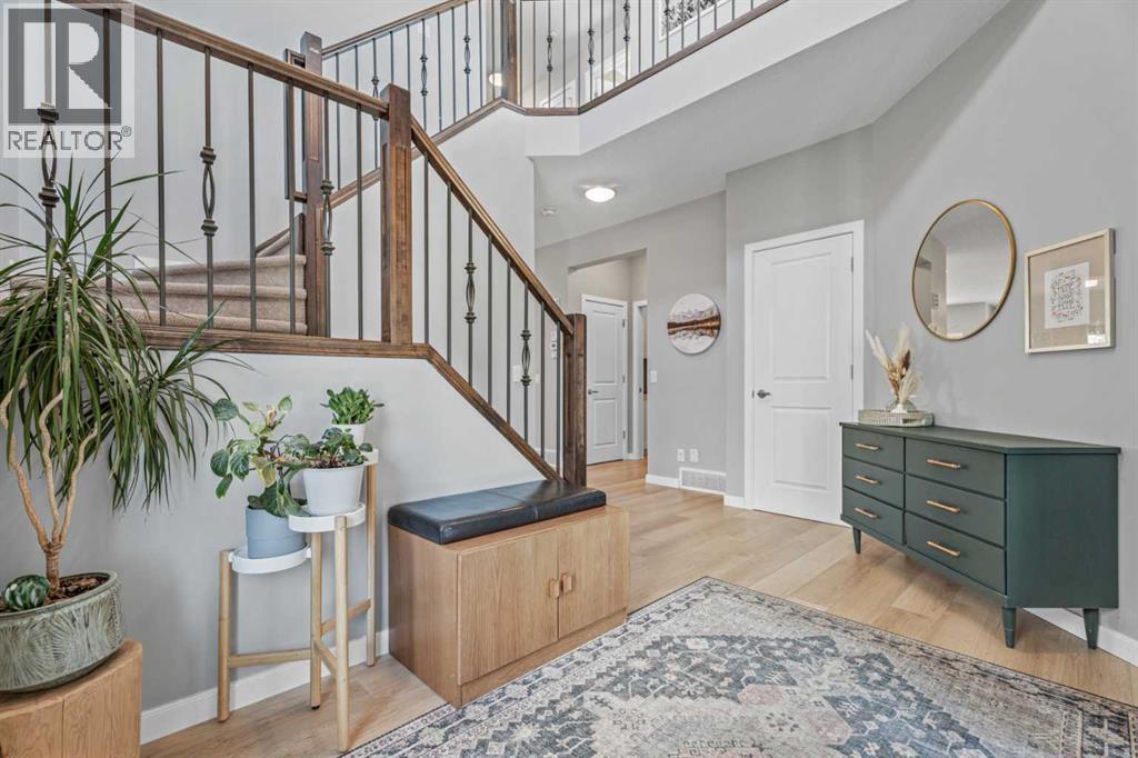 6 Storm Mountain Place