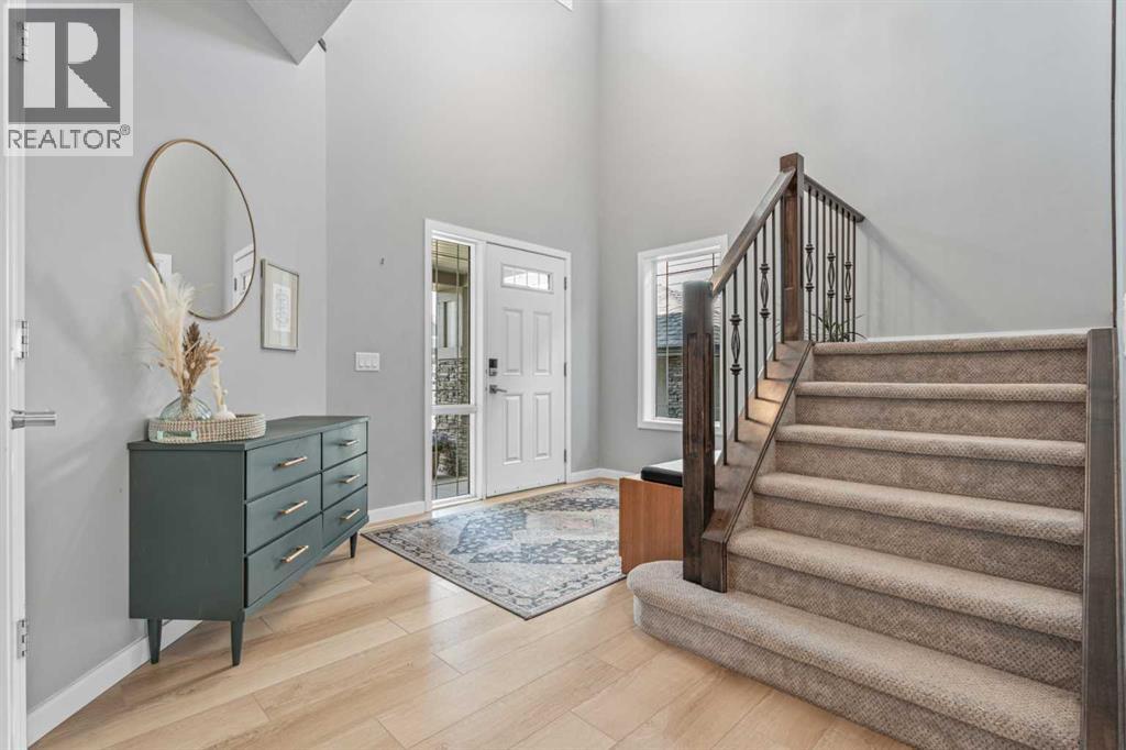 6 Storm Mountain Place