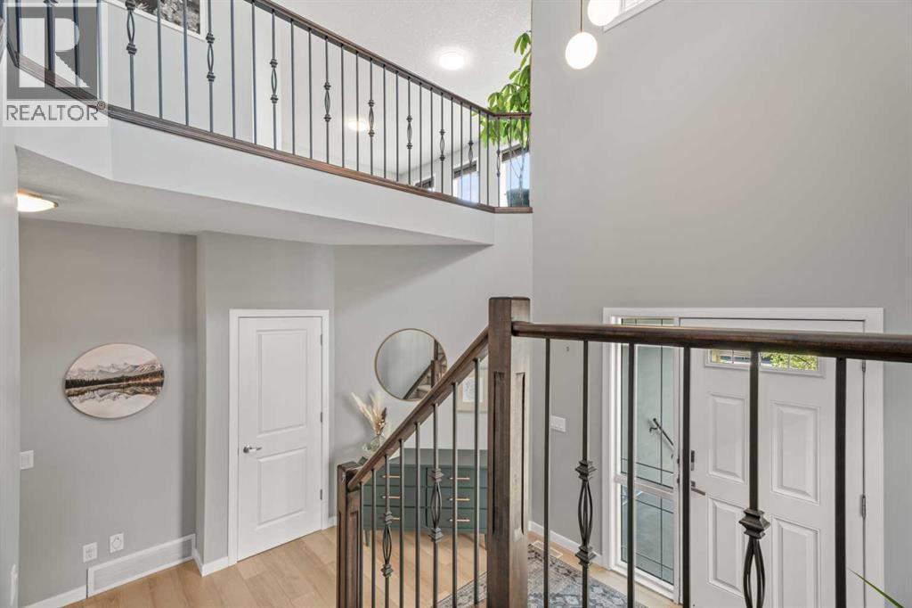 6 Storm Mountain Place